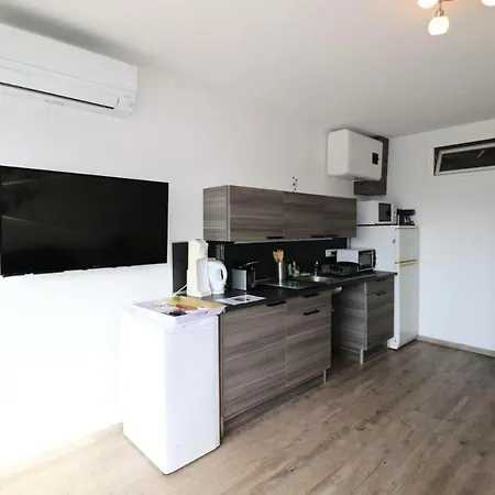 Le Beaupre - Studio Pour 4 Personnes 404 * Le Grau-du-Roi